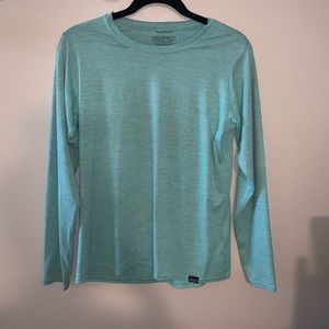 Patagonia capilene cool long sleeve size medium